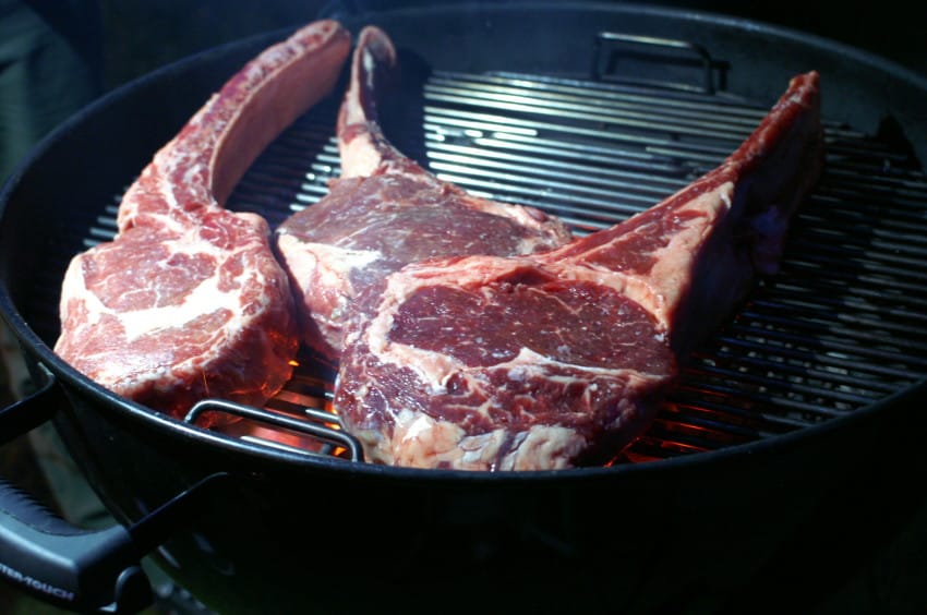 Tomahawk Steak direkt grillen