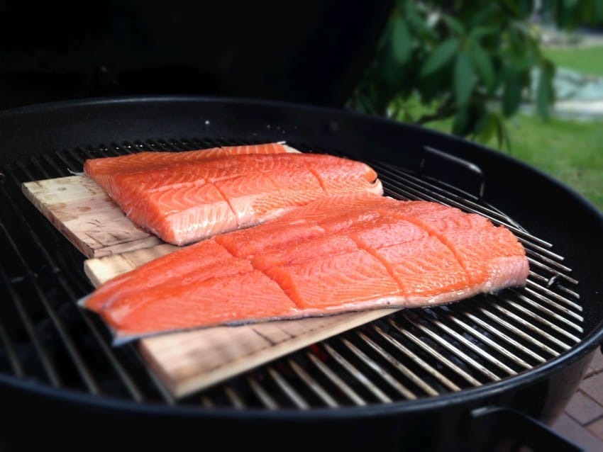 Lachs im Kugelgrill