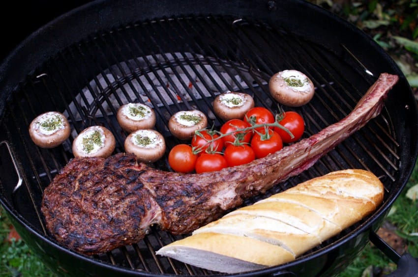 Grillen oder braten?: Tomahawk Steak richtig zubereiten - Freizeit